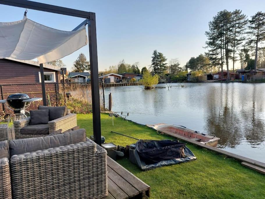 Marevi Gezellige In Chalet Geel